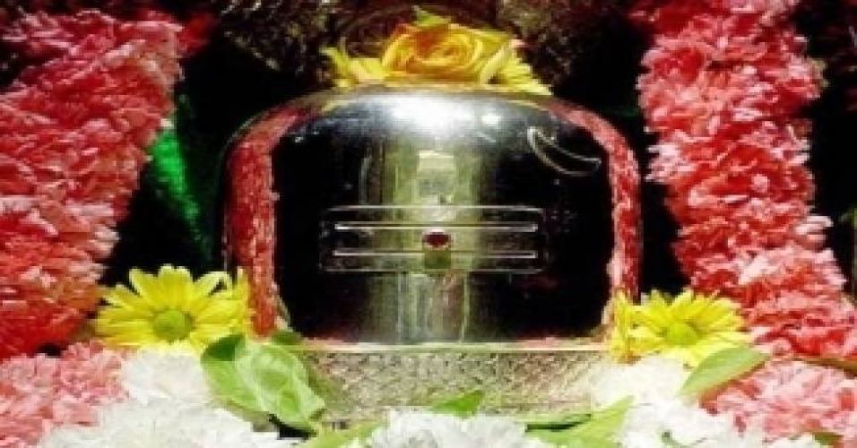 शक्ति प्राप्त करने के लिए करे शिव जी की पूजा