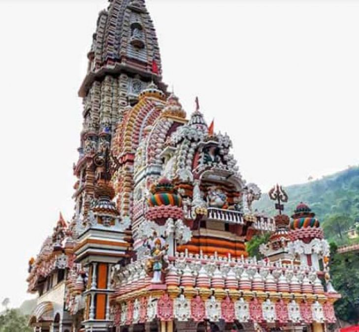 ये है एशिया का सबसे ऊंचा शिव मंदिर, पत्थर को थपथपाने पर आती है डमरू की आवाज