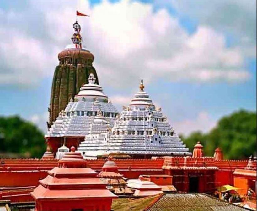 Flag of the Jagannath Temple always waves in opposite direction of the wind