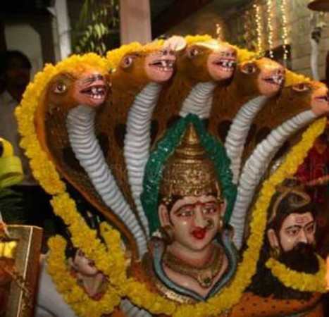 Nag Panchami 2020: Nag Devta will be pleased with this Aarti