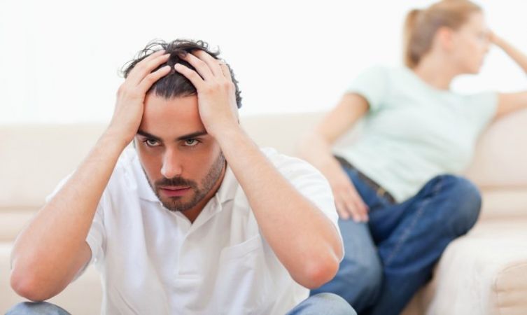 ये चीजे बन सकती है पति पत्नी के बीच तनाव का कारन