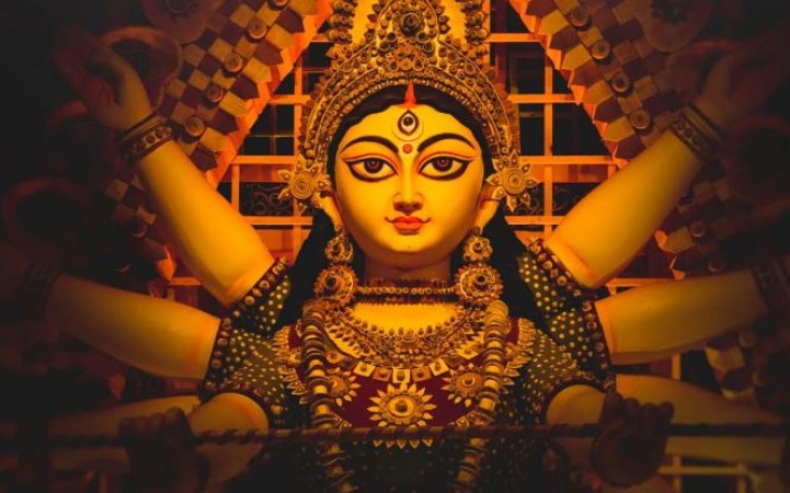 मां दुर्गा के किस स्वरूप की किस दिन होगी पूजा? यहाँ जानिए