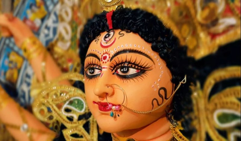 चैत्र नवरात्रि पर करें इन चमत्कारी मंत्रों का जाप, पूरी होगी हर मनोकामनाएं