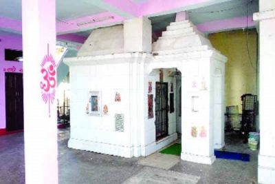 रणजीत सिंह द्वारा निर्मित यह मंदिर सभी गुप्त रोगों से मुक्ति दिलाता है
