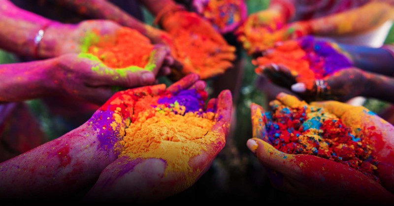 In Holi: Do these remedies, all kind of problem will resolved
