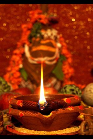 जानिए क्या है नवरात्री में अखंड ज्योत जलाने का महत्त्व