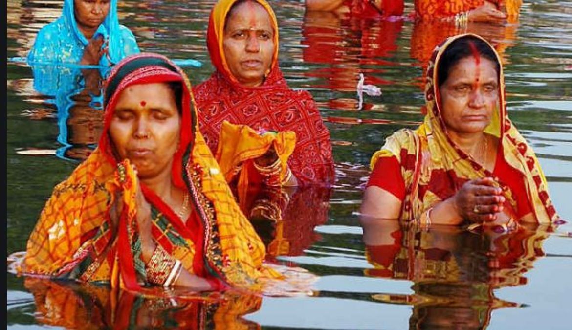 Don't forget to do this Chhath Maiya Aarti today