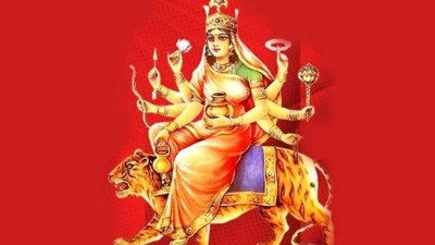 नवरात्रि से पहले यहाँ जानिए 9 दुर्गा के बीज मंत्र, हर दिन करें जाप