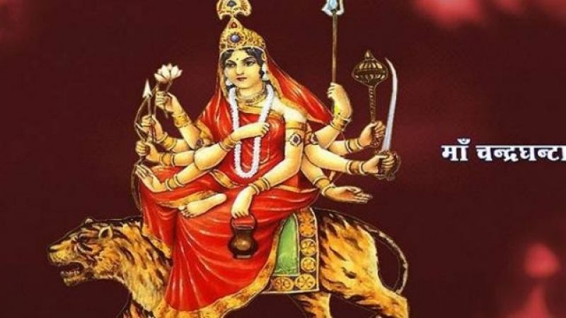 नवरात्रि के तीसरे दिन देवी चंद्रघंटा को चढ़ाए यह प्रसाद, मिलेगा धन-धान्य