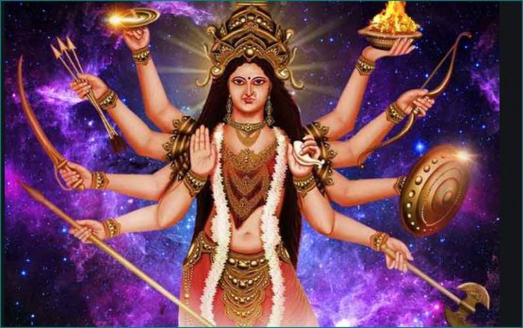 नवरात्रि: क्या आप जानते हैं कैसे हुई थी माँ दुर्गा की उत्पत्ति