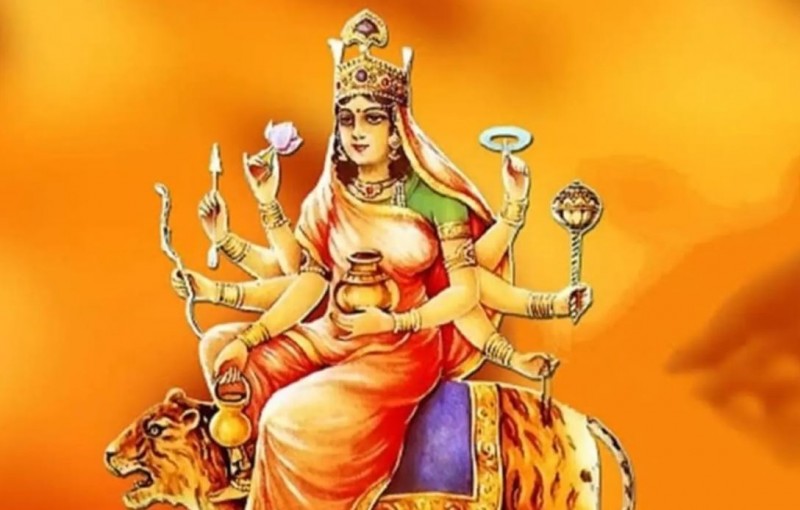 आज नवरात्रि का चौथा दिन, इस आरती से संपन्न करें मां कूष्मांडा की पूजा