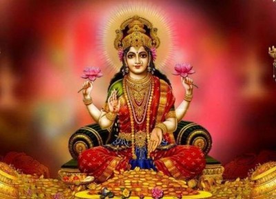 दिवाली के दिन करें अपनी राशि के अनुसार इन चमत्कारी मंत्रों का जाप, जल्द प्रसन्न होगी माँ लक्ष्मी
