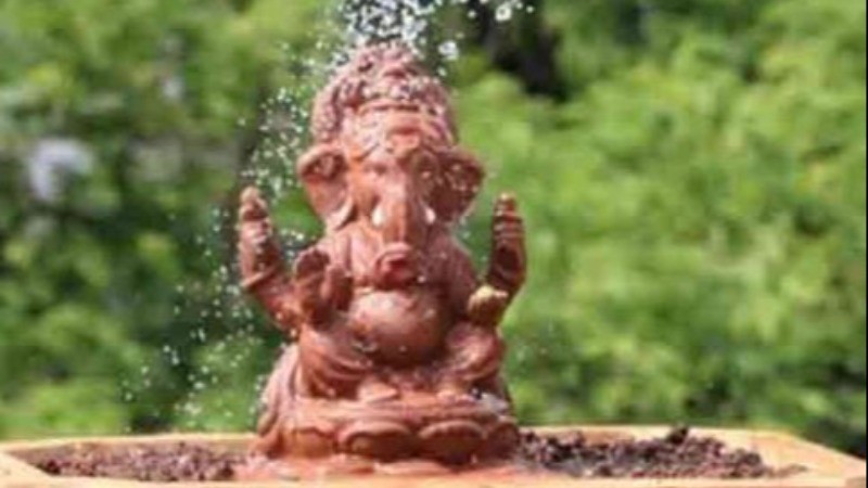 Do This Ganpati Bappa Visarjan at Home for Lasting Happiness