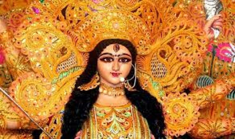 नवरात्र ही नहीं हर दिन जापे माँ दुर्गा के यह मंत्र, अधूरे काम हो जाएंगे पूरे