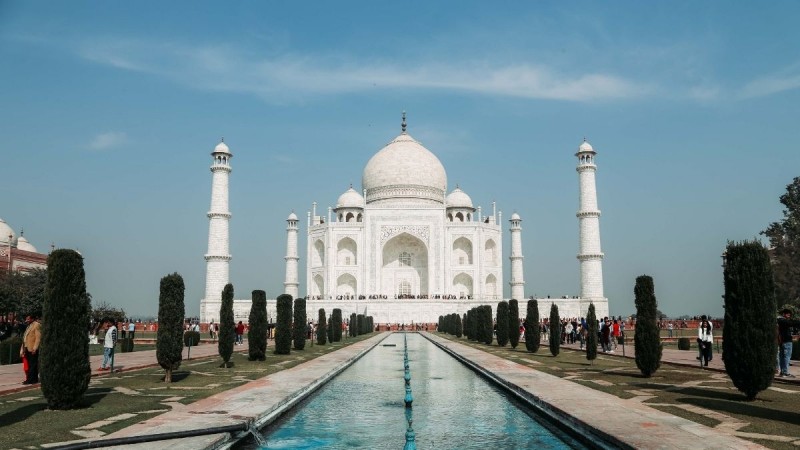 If Taj Mahal were built today, how much would it cost?