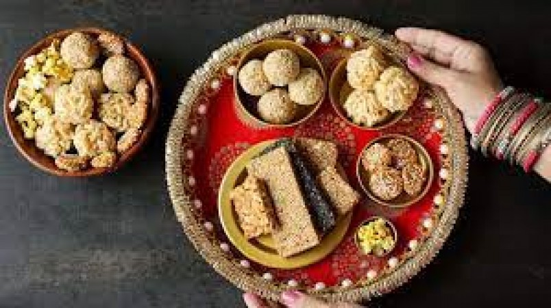Welcome guests with these dishes on the festival of Lohri, people will keep licking their fingers after eating them