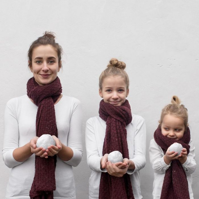 Adorable mumma had an 'awesome photoshoot' with her 'cute daughters'