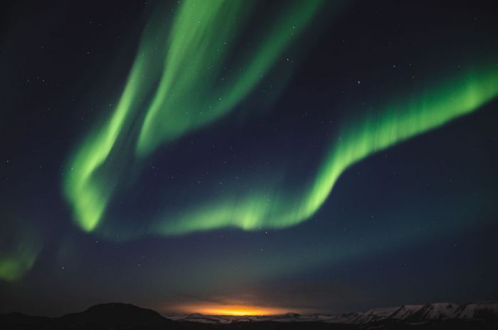 Watch the unbelievable reality of 'northern light flares in Iceland'