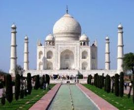 Supreme Court warns to demolish Taj Mahal