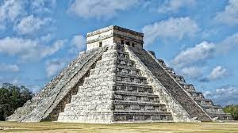 रहस्यमय एल कैस्टिलो पिरामिड को छुपे है कई राज