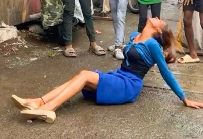 Girl's Bizarre Dance on Mumbai Street Goes Viral, Netizens Can't Stop Laughing!