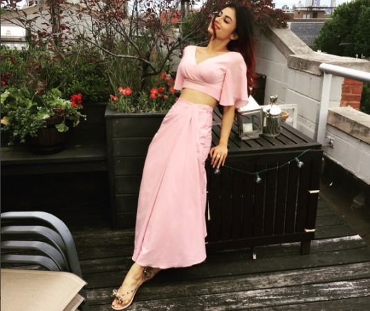 Mouni Roy is spending leisure time in US