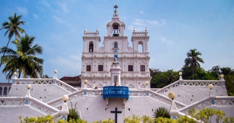 Famous churches In Goa to Travel