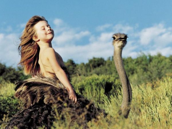 Tippi Degre, A French Girl Who Spent 10 Years of her Childhood with African Animals