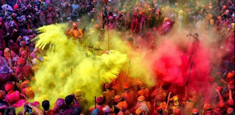 How Holi 2024 Reflects Modern India: Celebrating Cultural Identity and Unity