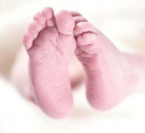 Shocking: 8 infant underdeveloped babies  removed from a 21 days  Baby Girl’s womb