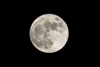 चंद्रमा को प्रेम का प्रतीक क्यों माना जाता है?