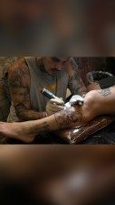 Fan got Messi's tattoo done on his leg