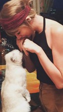 Taylor Swift's cat is worth 800 crores, You will be shocked by seeing it