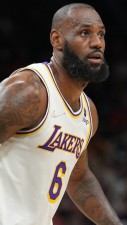 LeBron James finally reacted to the claims that he is frustrated from Lakers