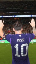Former Barcelona board member labels Lionel Messi as “sewer rat” in leaked messages