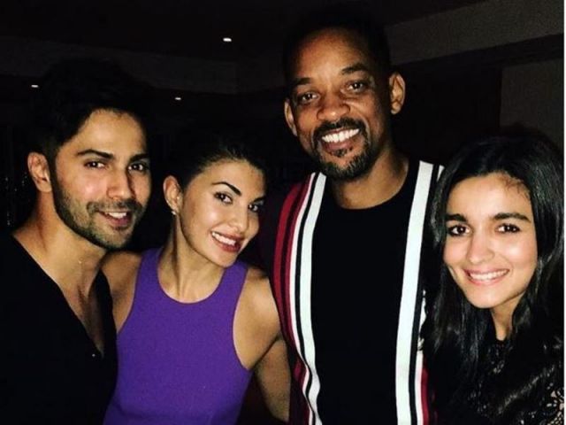 Is this Will Smith parties with Bollywood stars ?