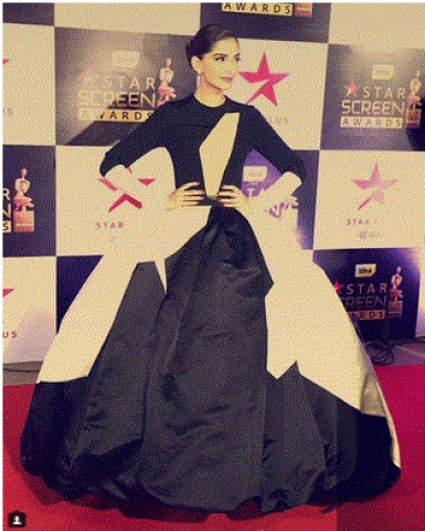 Gallery: Best looks from the red carpet of Star Screen Awards