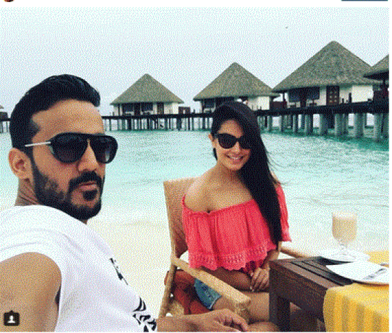 Anita Hassanandani holidaying with hubby in Maldives