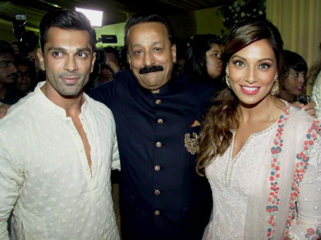 In Baba Siddique's Iftar Party B-town marked its presence !