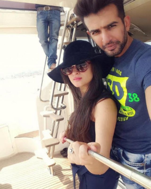 'Jay and Mahi' filled their Instagram with pictures of Europe vacation !