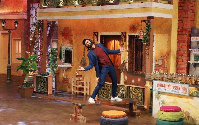 'Befikre' Ranveer & Vaani Continues their Romance On 'The Kapil Sharma Show'