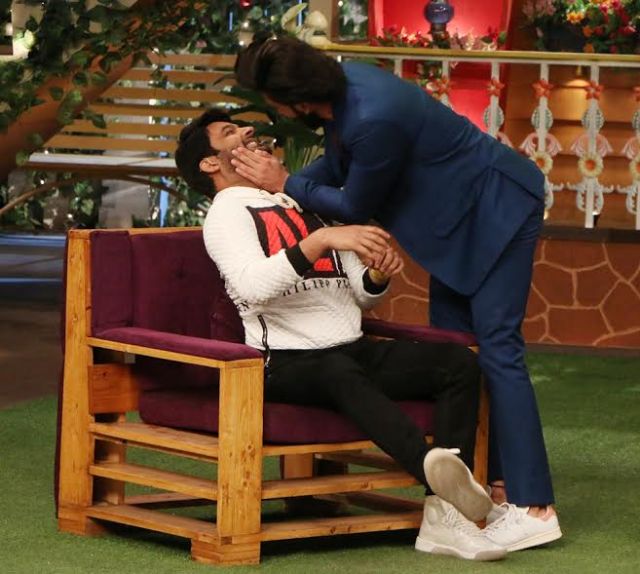 'Befikre' Ranveer & Vaani Continues their Romance On 'The Kapil Sharma Show'