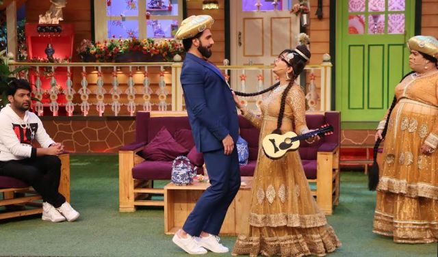 'Befikre' Ranveer & Vaani Continues their Romance On 'The Kapil Sharma Show'