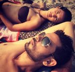 Pic alert: A romantic Thailand holiday of this couple is sooo saucy !