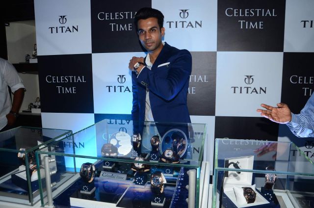 बॉलीवुड अभिनेता राजकुमार राव ने मुंबई में किया Titan's Celestial Time Collection का प्रमोशन