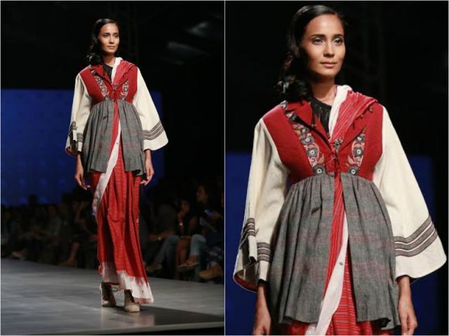 Sona Mohapatra flaunted her charm in Amazon India Fashion Week !