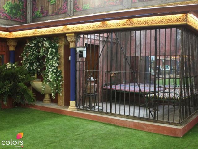 Oomung Kumar gave his touch to Bigg Boss 10’s House !