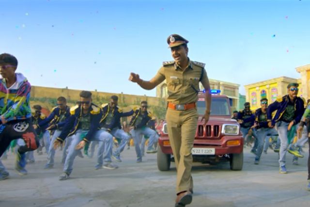 Ilayathalapathy Vijay's 'Theri' trailer has unveiled!