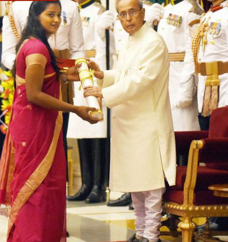 Glance at Padma Award 2016!