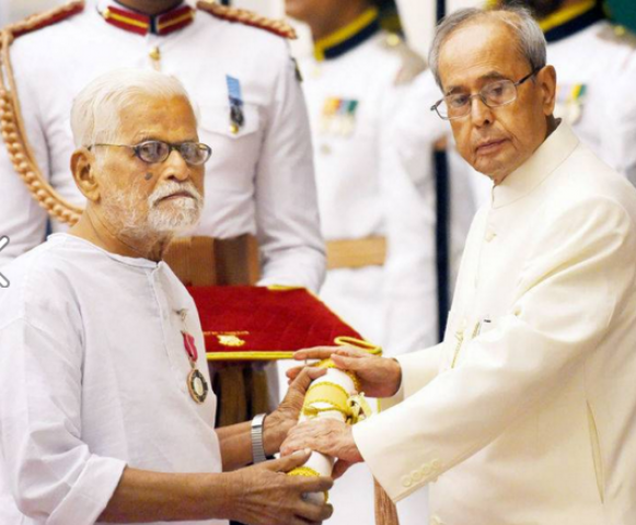 Glance at Padma Award 2016!